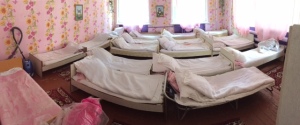 Over crowded nap time at a school ion Eastern Ukraine.